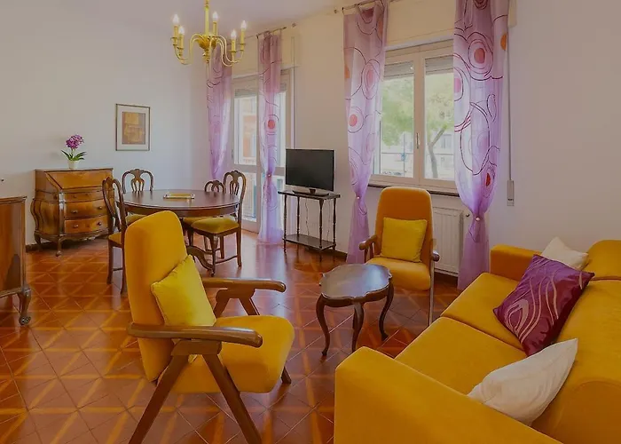 Lejlighed Xenia - 4 In Via Garibotti 5 *