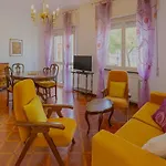 Διαμέρισμα Xenia - 4 In Via Garibotti 5 *
